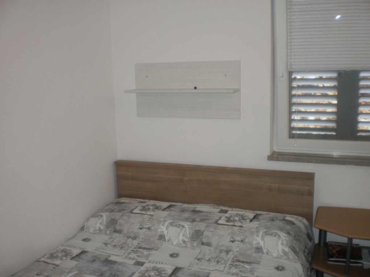 Apartman Ana Omiš Dış mekan fotoğraf