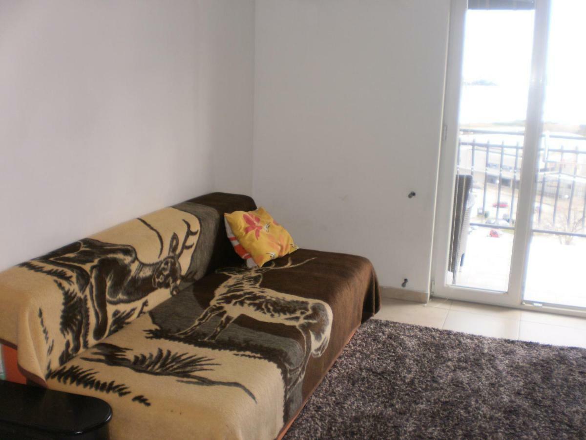 Apartman Ana Omiš Dış mekan fotoğraf